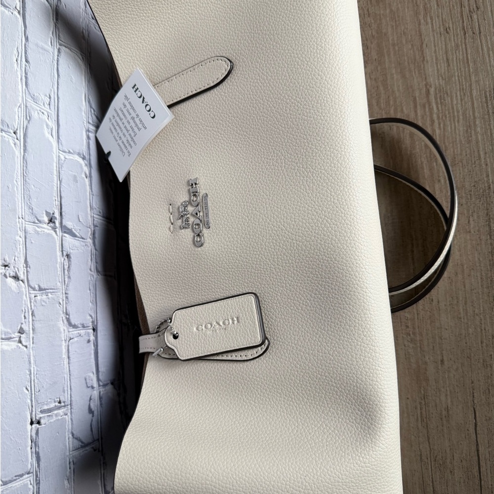Coach Thea Tote Bag white/silver 14-15 inches laptop CP037-1 NWT - Picture 15 of 16